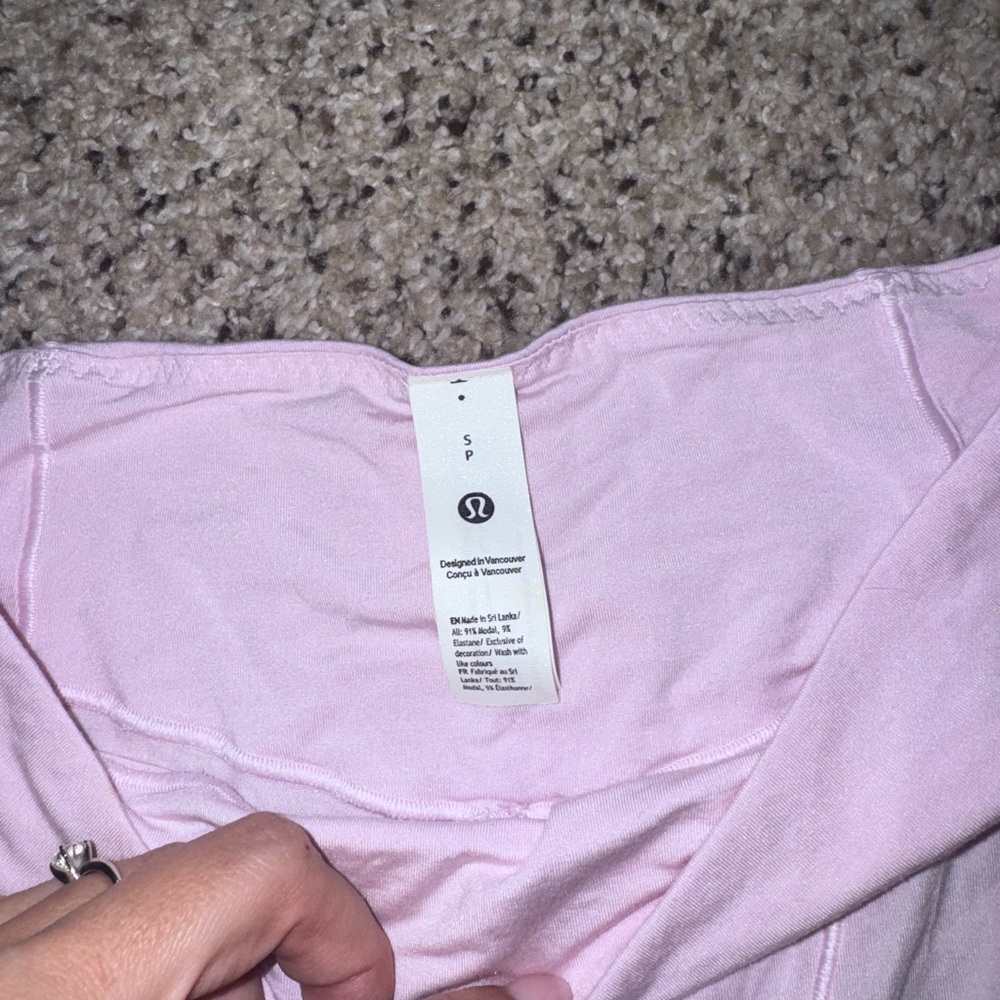 Lululemon sleep set - Picture 3 of 6